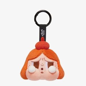 Popmart crybaby keychain